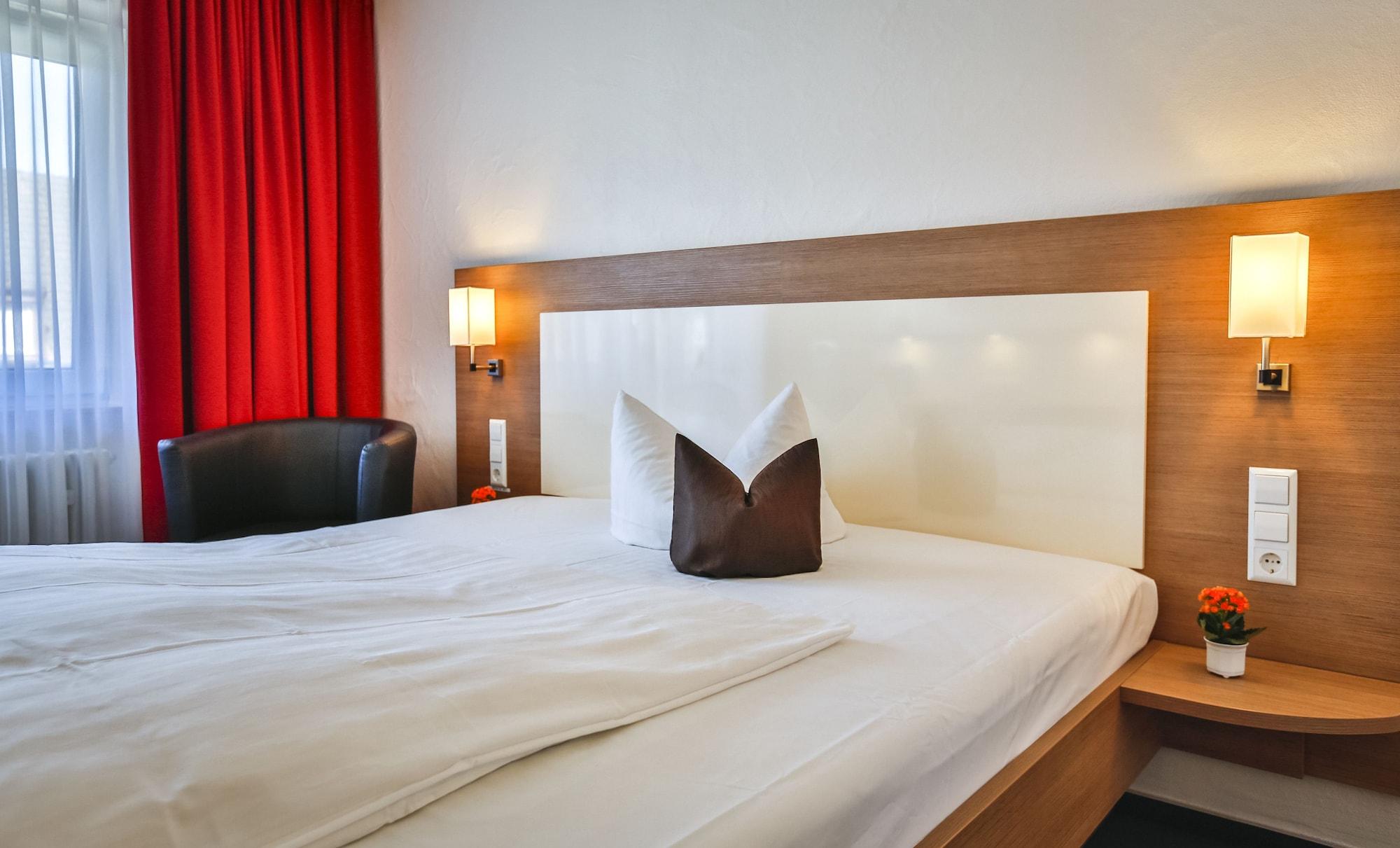 Ambassador Thecontinents Hotel Karlsruhe Exterior photo